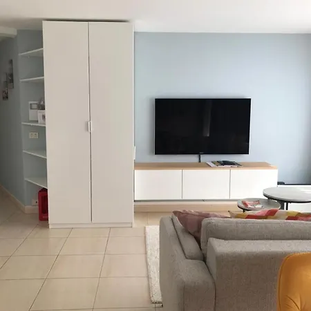 Urbanstay - Beachfront In Appartamento *