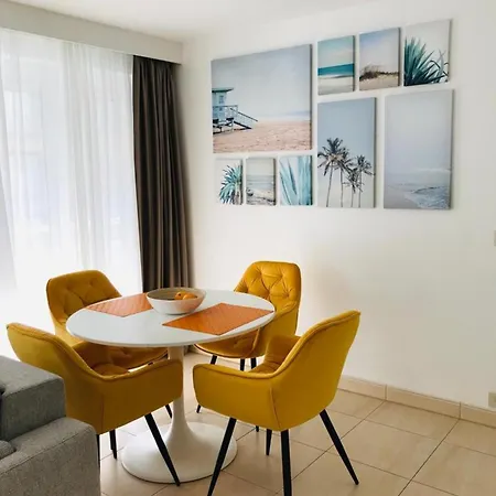 Urbanstay - Beachfront In * Knokke-Heist