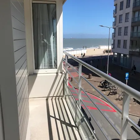 Urbanstay - Beachfront In